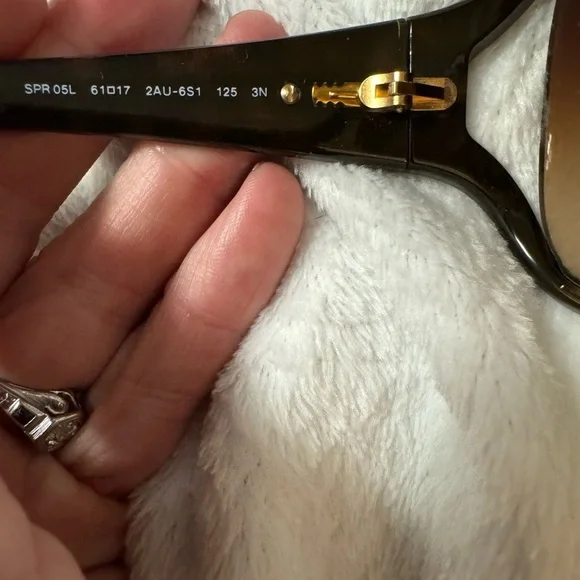 Prada Oversized Brown Gradient Sunglasses with Glossy Tortoiseshell Frame - Picture 2 of 5